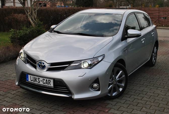 Toyota Auris 1.8 Hybrid Executive - 35