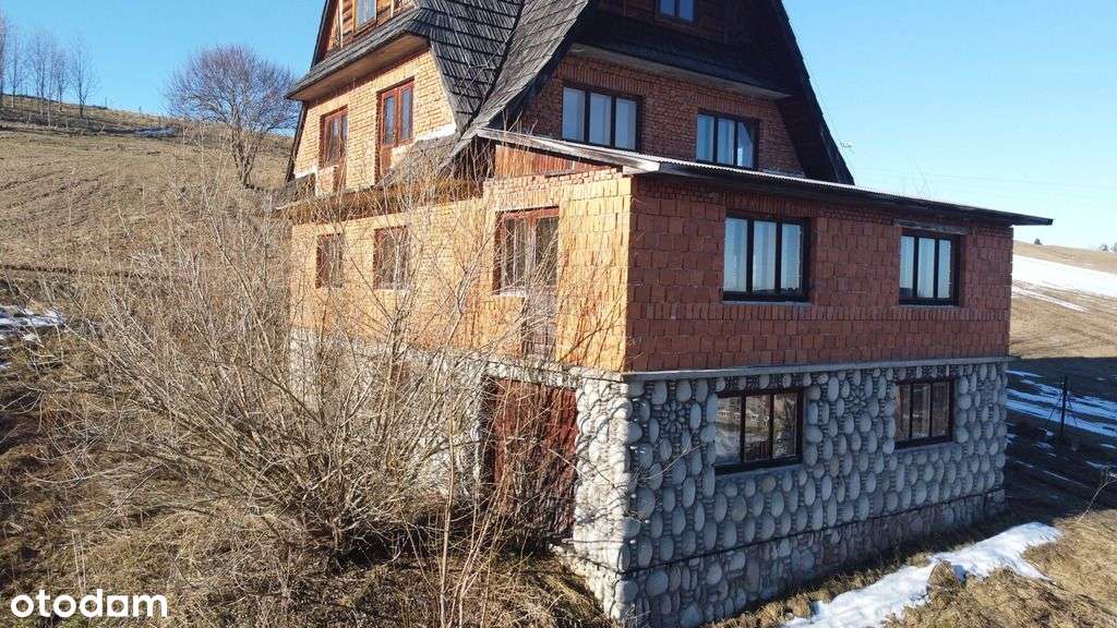 Dom z pięknym widokiem w stanie surowym Witów-13