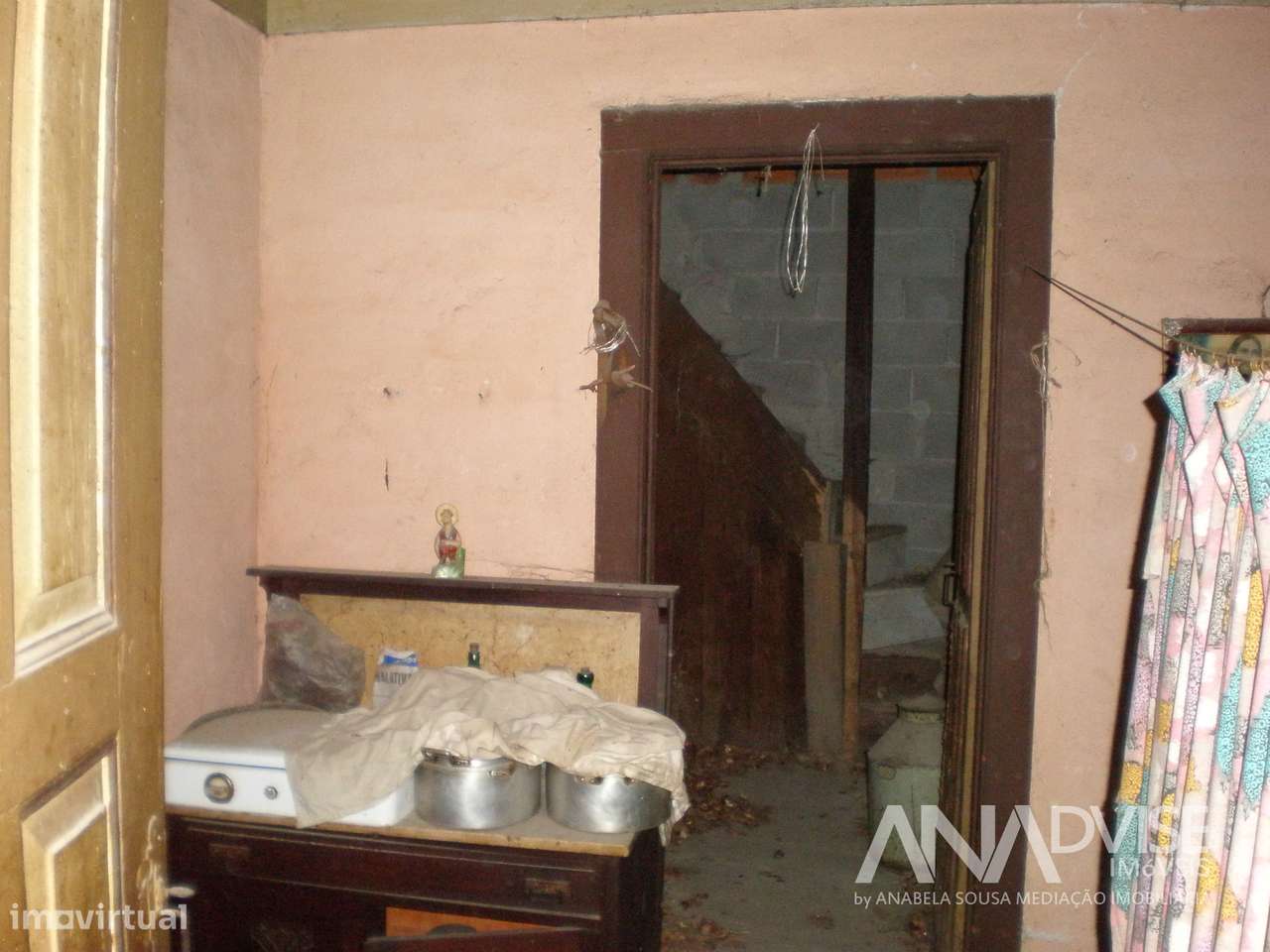 Moradia para Restaurar T2 Venda em São João de Lourosa,Viseu - Grande imagem: 5/10