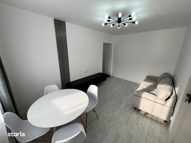 Apartament 2 camere Renovat Zona Micro 15  etajul 3 !!!-3