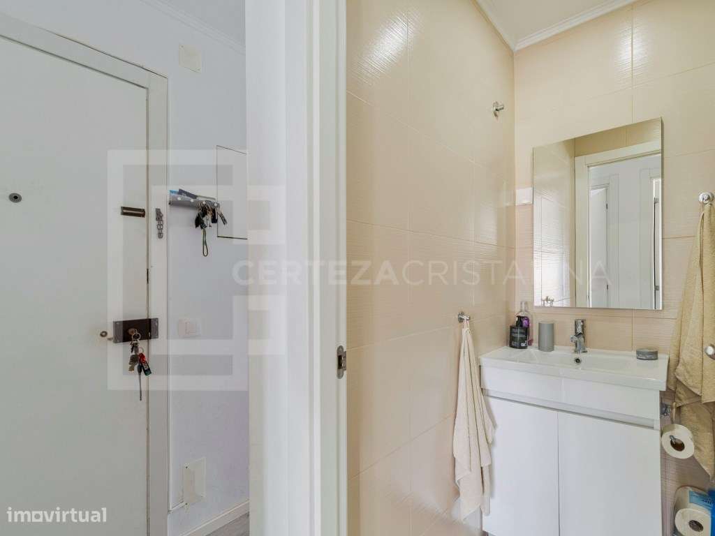 Apartamento T2 em Excelente Estado | Setúbal-21