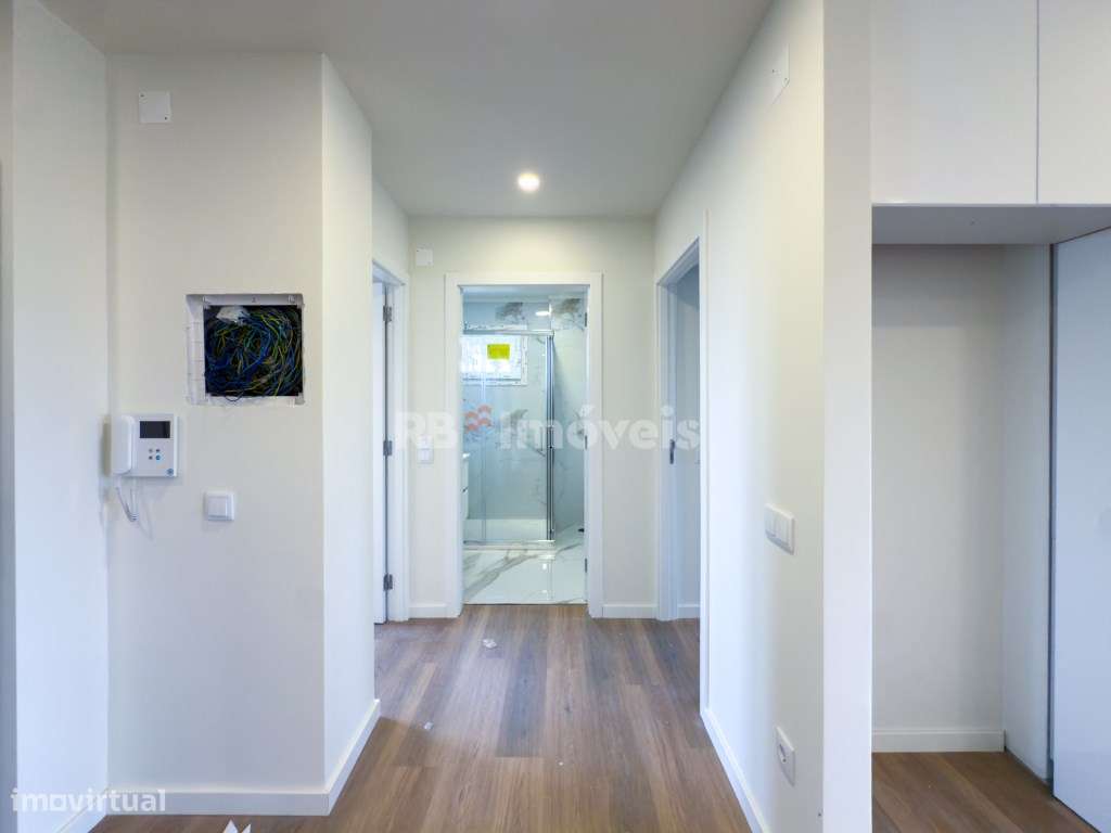 Apartamento Novo T3 c/ Varanda e Elevador- Cidade de Santarém-9