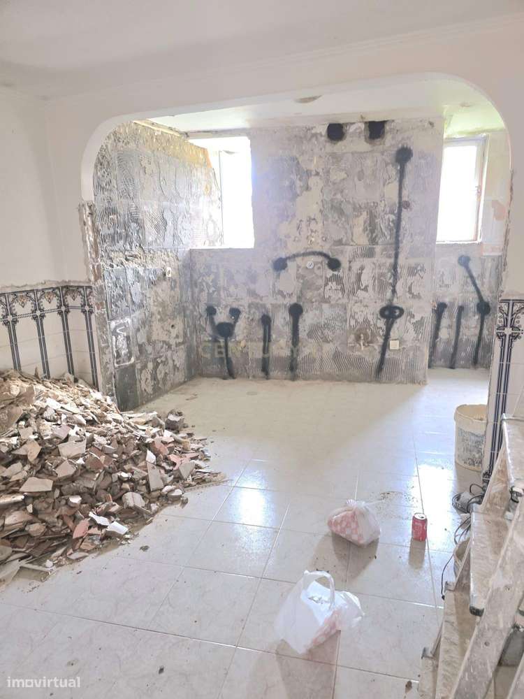 Apartamento T2 em São Vicente, Lisboa - Perto do Centro - Grande imagem: 3/6