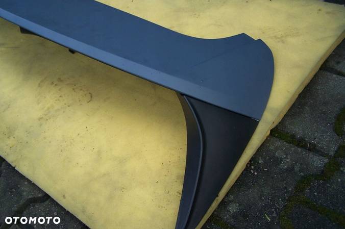 Ford Puma MK2 spoiler lotka na klapę L1TB-A44210-A - 2