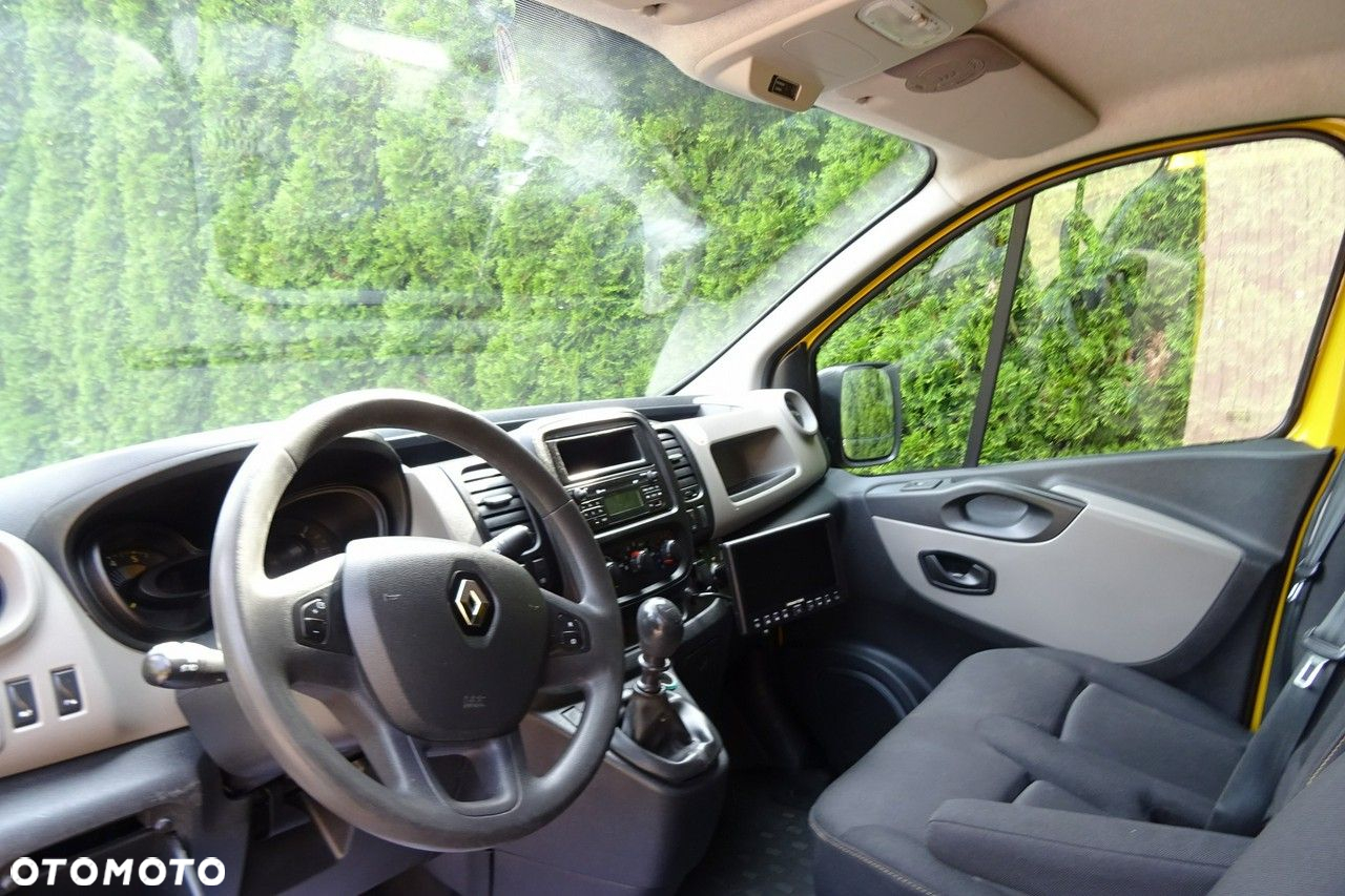 Renault Trafic - 20