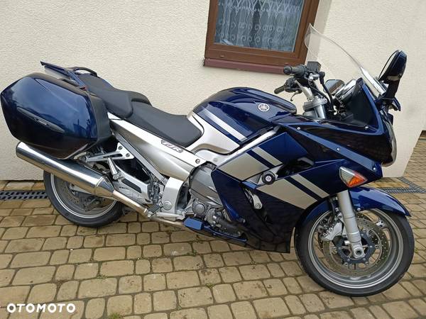 Yamaha FJR - 24