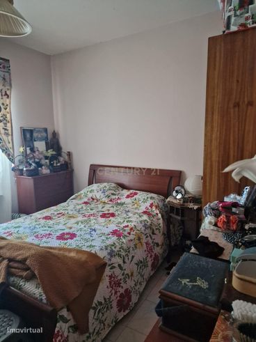 Apartamento T1 com Vista Mar, em Oeiras-3