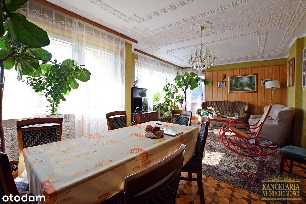 Duży dom z dużym potencjałem w pobliżu centrum miasta!-2