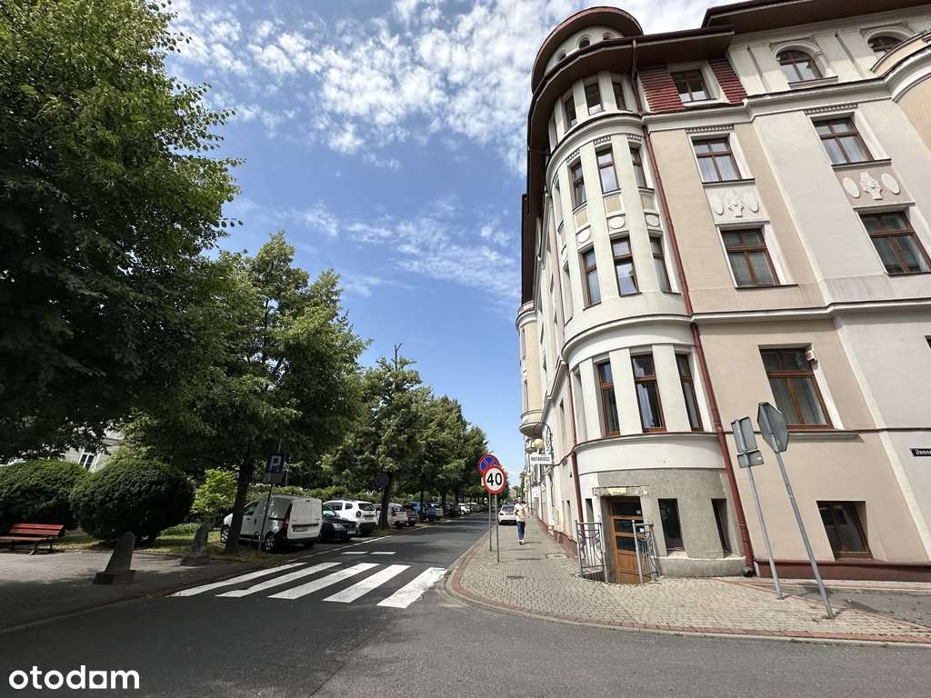 Lokal na sprzedaż w atrakcyjnej lokalizacji - Pełny obrazek: 3/15