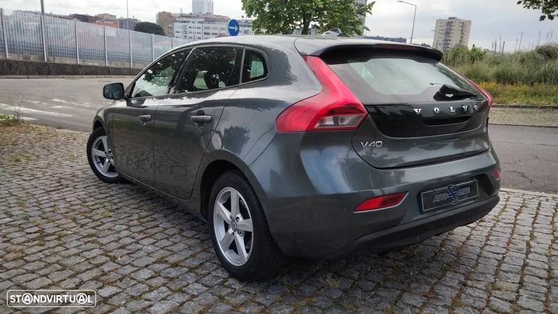 Volvo V40 1.6 D2 Eco Momentum - 5