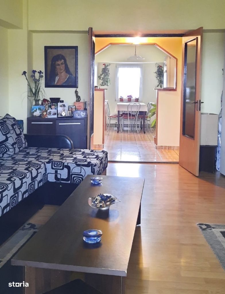 Apartament 3 camere, 74 mp, Turnisor