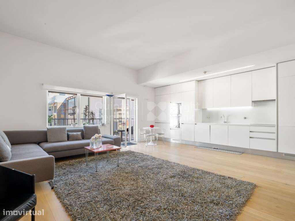 Apartamento T1 com elevador e estacionamento no Saldanha - Grande imagem: 5/25