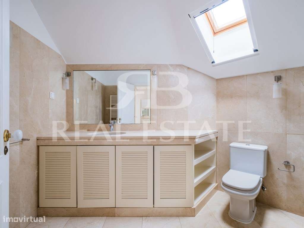 Moradia T4 tipo Chalet, com jardim, piscina e anexo T1 - Monte Esto...-41