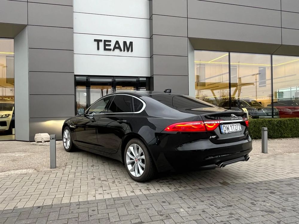 Jaguar Xf 2.0 Diesel 240 KM — zdjęcie 7