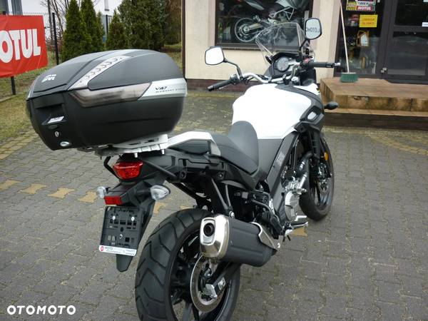 Suzuki V-STROM - 6