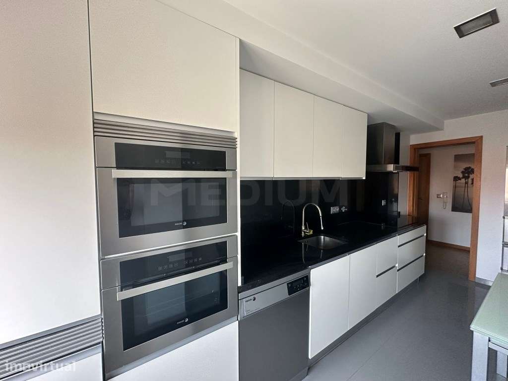 Apartamento T2 Proximo Do Metro Da Povoa De Varzim