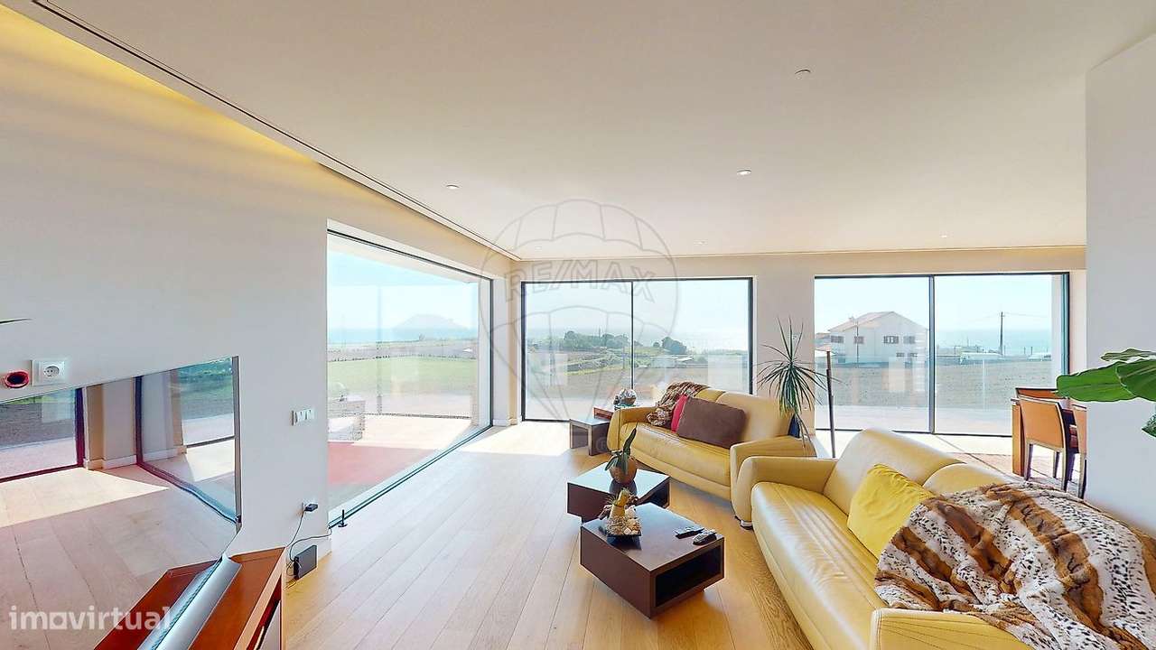 Moradia T4 para venda-11