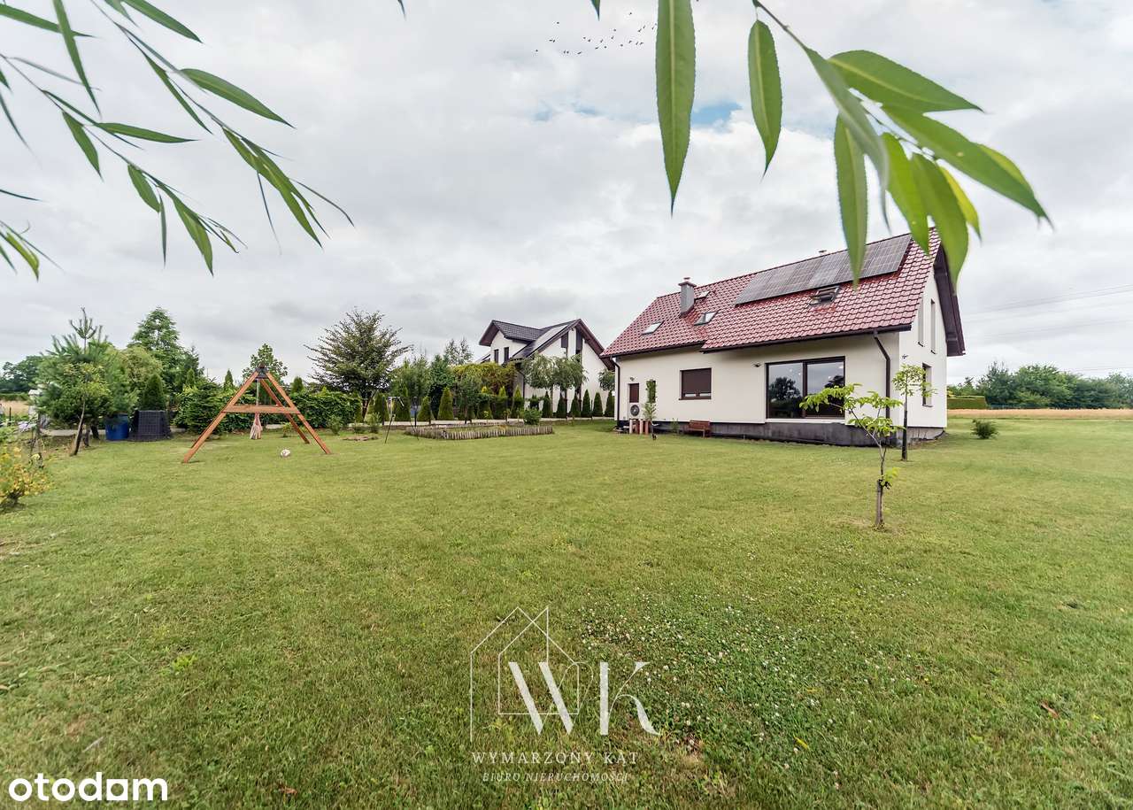 Praktycznie gotowy do zamieszkania w zielonej okolicy!-18