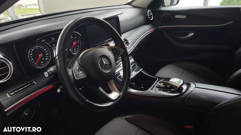 Mercedes-Benz E 220 d Aut. - 17