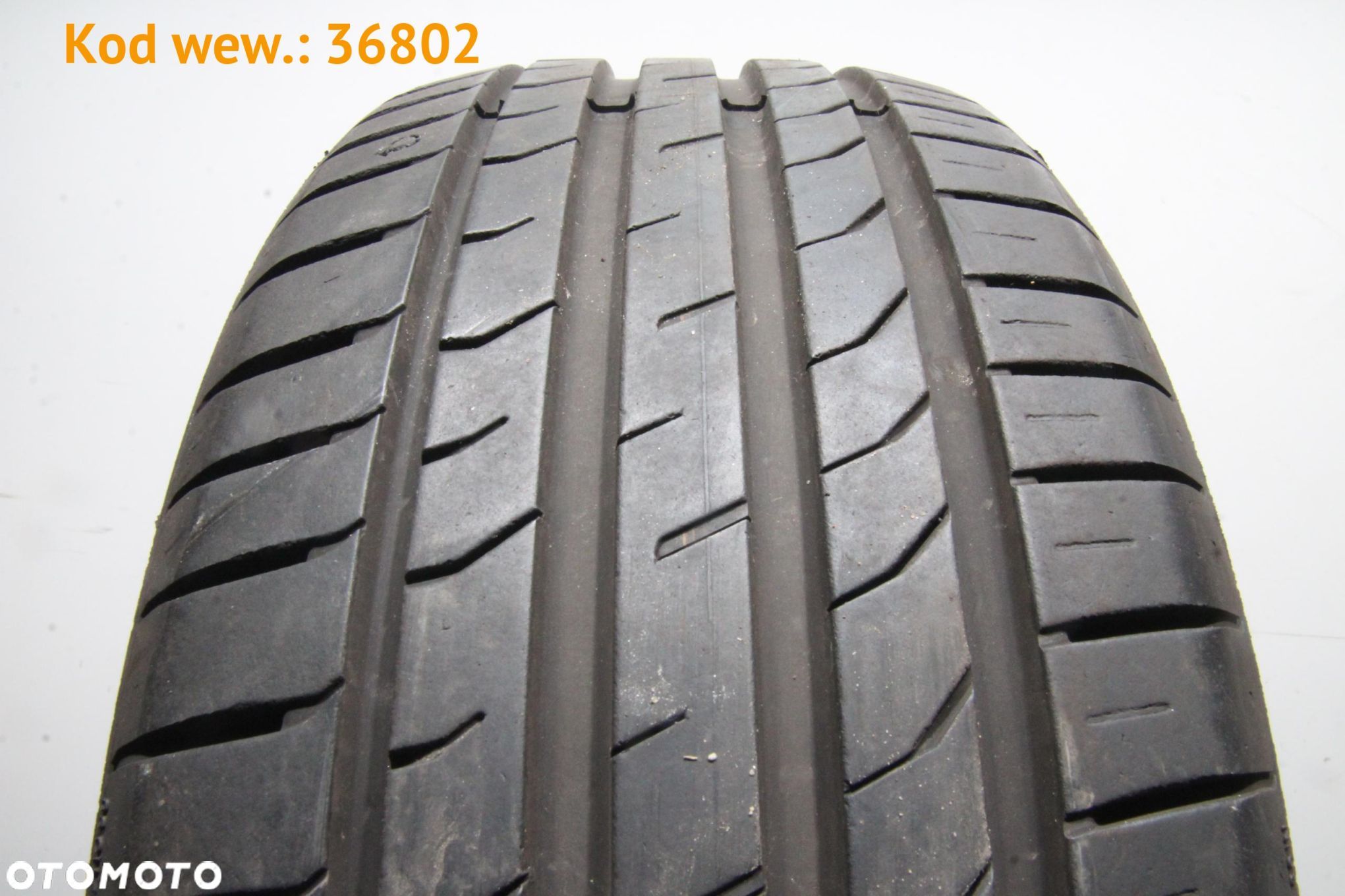 Nexen Nrera Primus - 205/45 R17 - 1