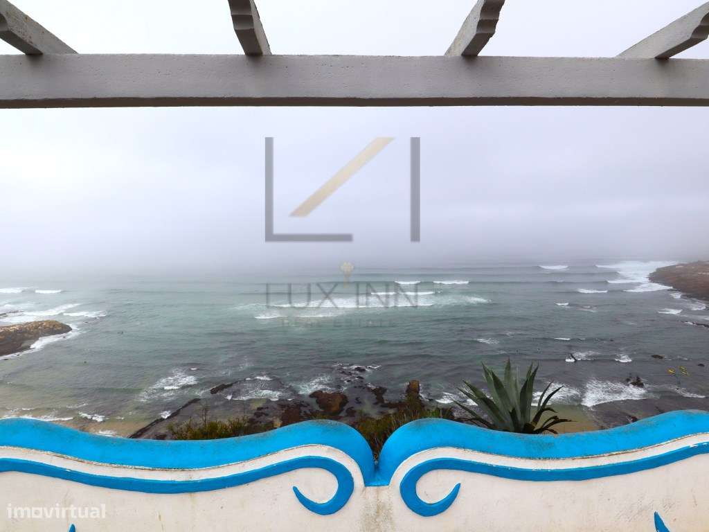 Moradia T4 renovada no centro da Ericeira - Grande imagem: 2/40