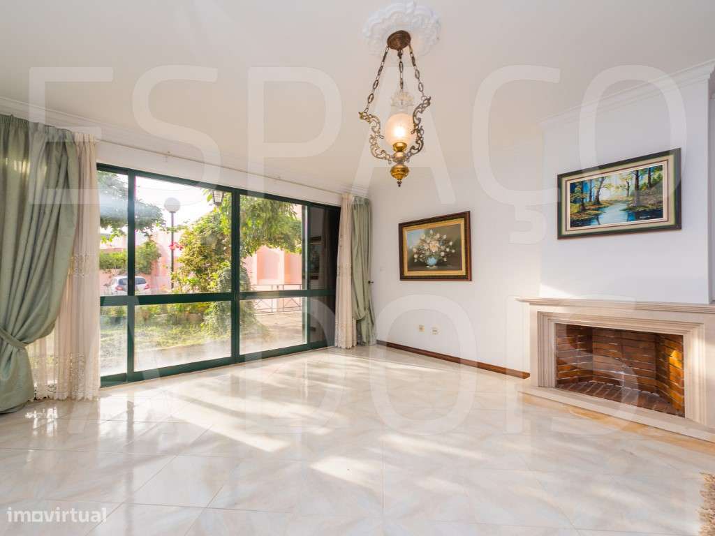 Moradia em Condomínio Privado com Piscina e Jardim | Luz Natural, P...-5