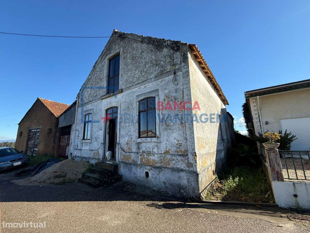 Moradia T4 Isolada à venda em Anadia - Grande imagem: 2/6