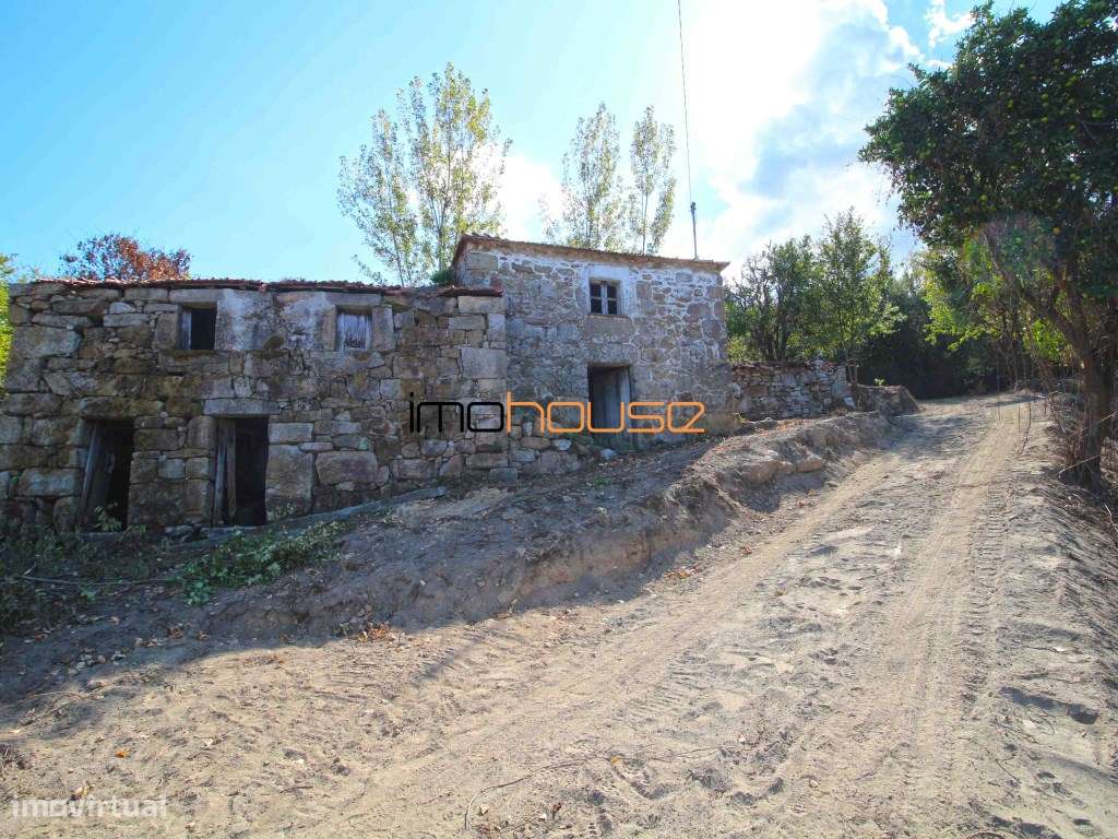 Quinta com Ribeiro e casa para restaurar - Terreno de cultivo - Grande imagem: 4/19