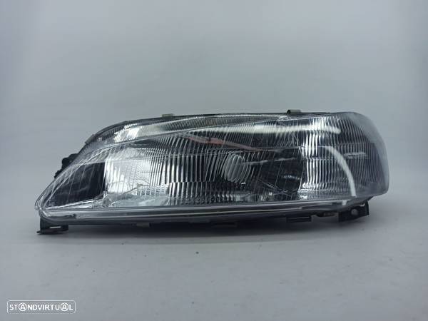 Optica Farol Esquerda Esq Peugeot 306 (7B, N3, N5) - 1