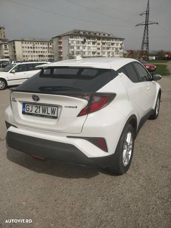 Toyota C-HR 1.8 HSD 122 CP 4x2 CVT Core - 2