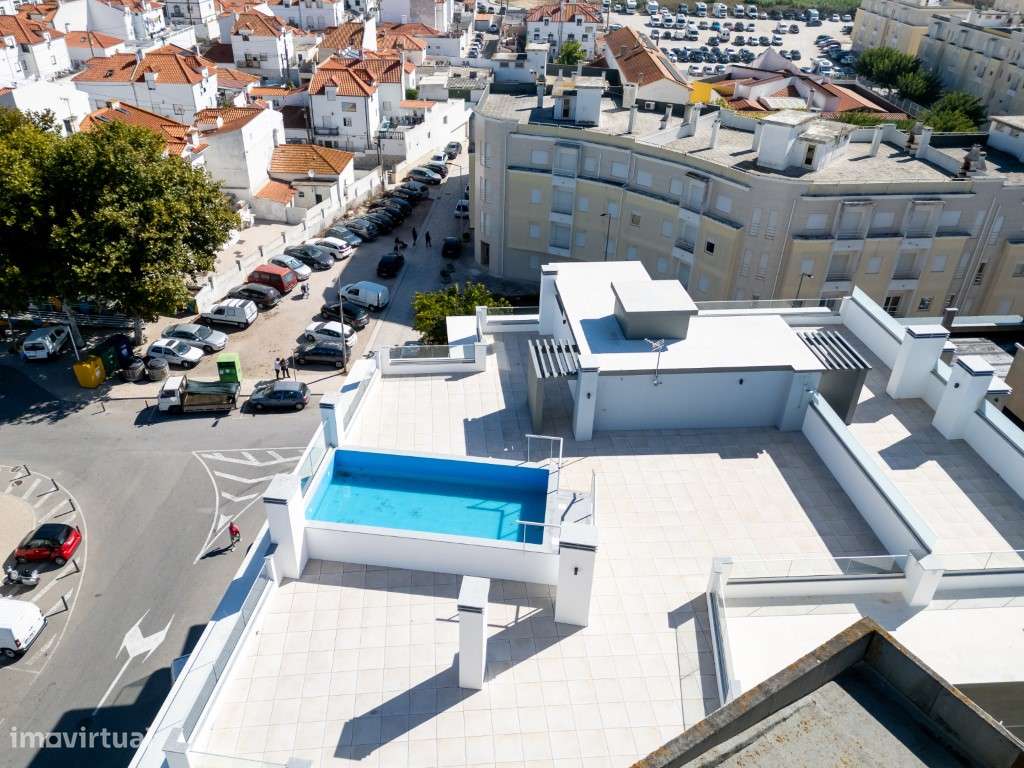 Apartamento T3 junto ao mercado- 200 mts da praia-17