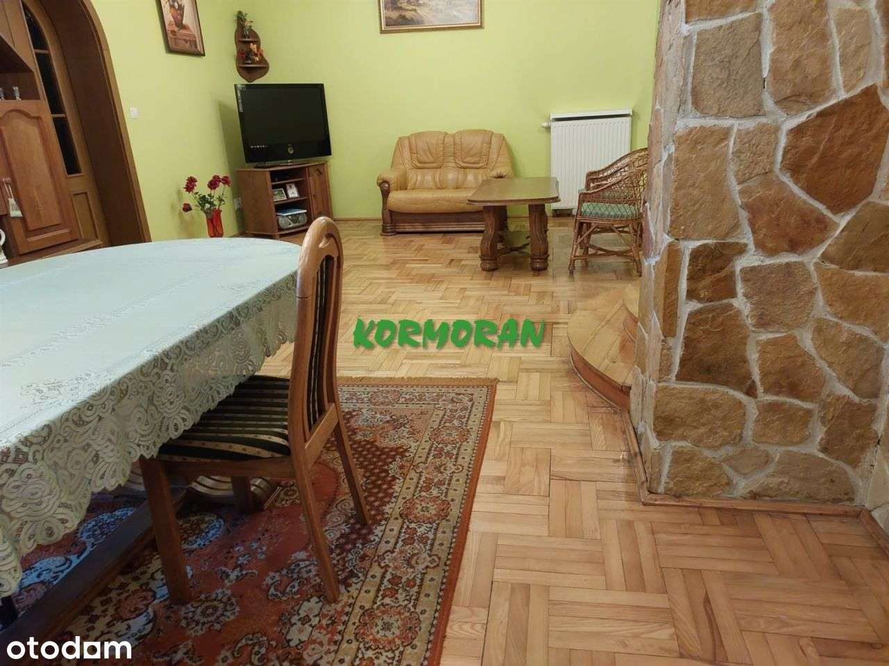 Jednorodzinny do odświerzenia w super lokalizacji-4