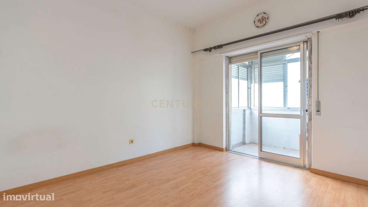 Apartamento T2 em Odivelas, Póvoa de Santo Adrião-10