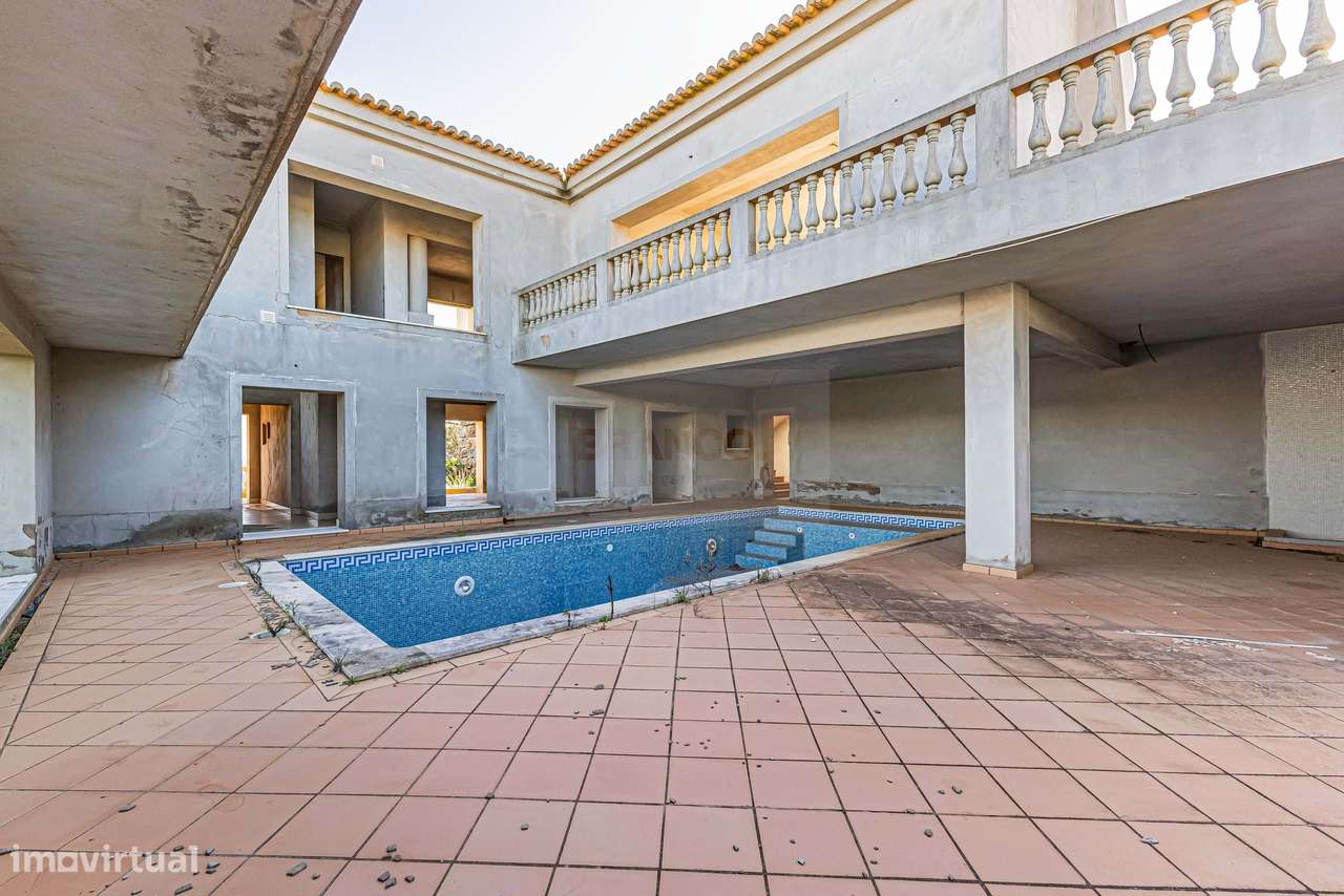 Moradia T3 para Renovar | Parque da Floresta, Vila do Bispo - Grande imagem: 5/10