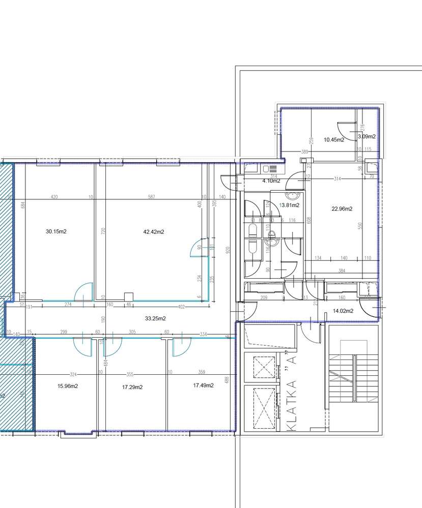 Dużo miejsc parkingowych, dostępność Metra, taras. - Pełny obrazek: 4/8