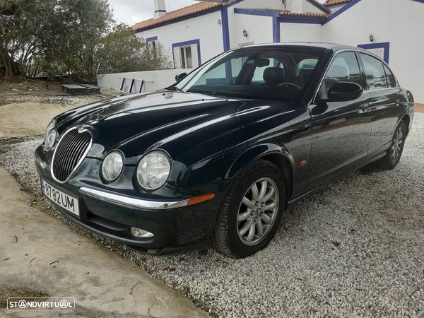 Jaguar S-Type - 1