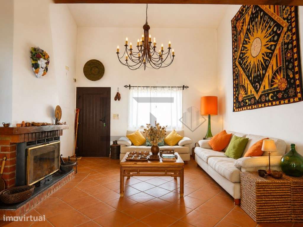Moradia de Sonho T4+1 para Venda com Total Vista Mar, junto à Praia...-17