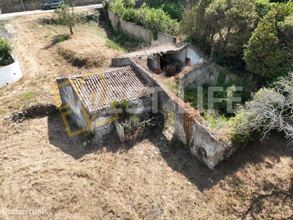 Terreno de 2040m2 com projeto aprovado disponível para moradia T3+1... - Grande imagem: 4/18