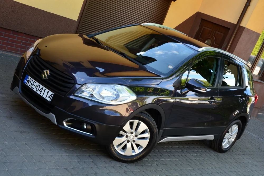 Suzuki SX4 1.6 VVT 4x2 Comfort+ 2014