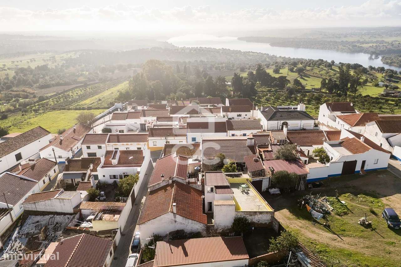 Moradia T5 c/ Espaço Exterior, Garagem e Terraço | Torrão, Alcácer do-44