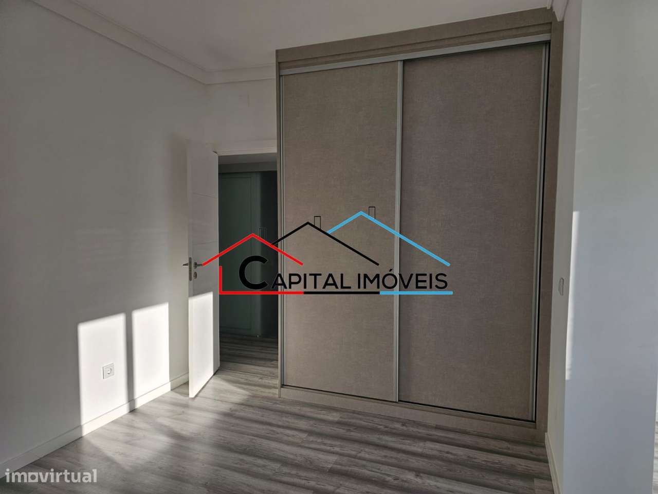 T1 remodelado em Arroios (AP)-6