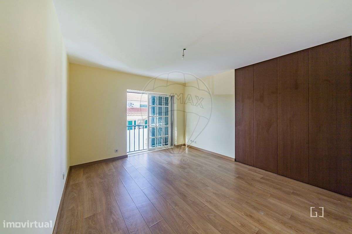 Moradia T5 para venda-25