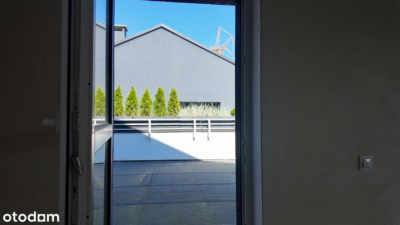 Apartament z dużym tarasem BEZ PROWIZJI!-3