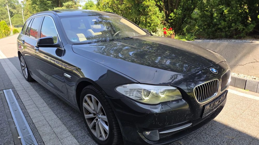 BMW 5 Series F10/F11 (2009-2017) 525d 2011