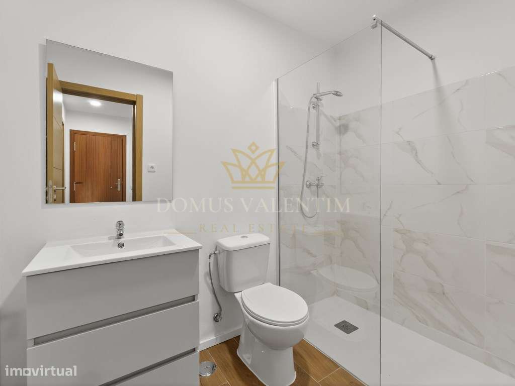 Apartamento T3 Parcialmente Remodelado - Setúbal-10