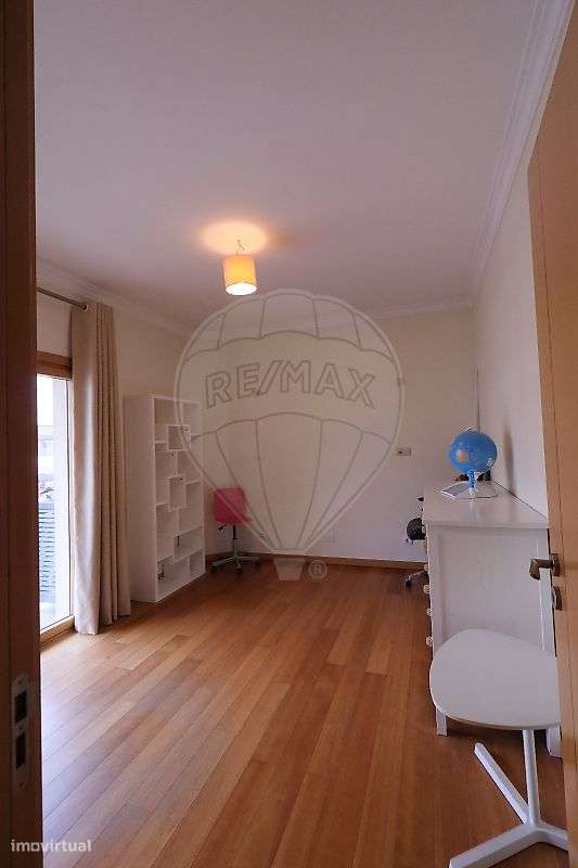 Apartamento T3 para arrendamento - Grande imagem: 4/45