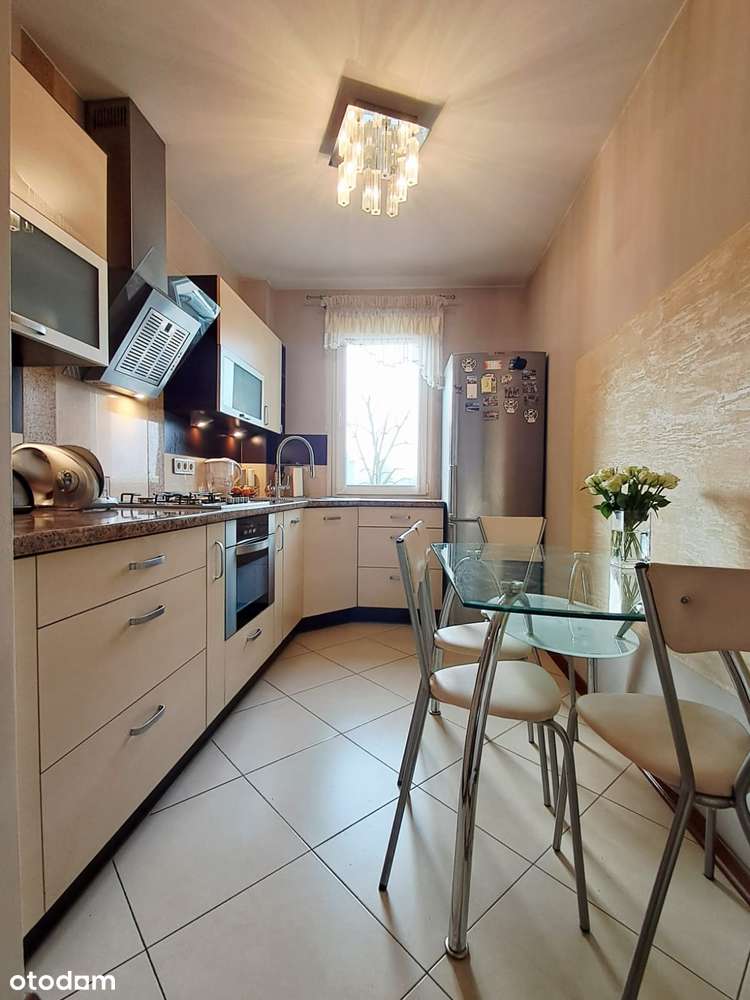 3 pokoje, pow. 66m2, balkon, II piętro, do zamieszkania, os. Dobrzec-6