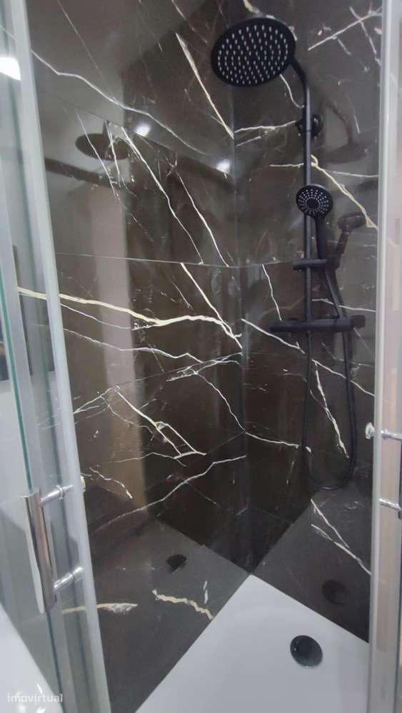 T4 Totalmente Remodelado na Amadora-3