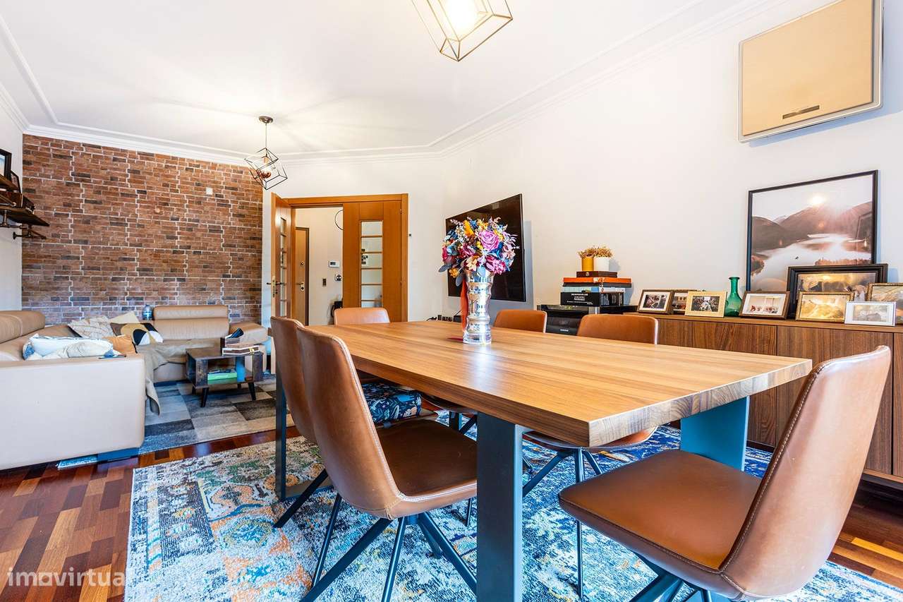 Apartamento T3 - Quinta do Almirante / Santo António dos Cavaleiros - Grande imagem: 3/36