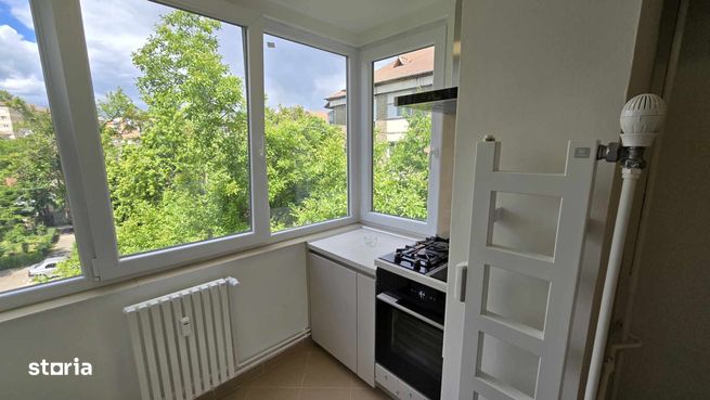Apartament 3 cam.tip PB de vanzare, str. Menumorut/Decebal-8